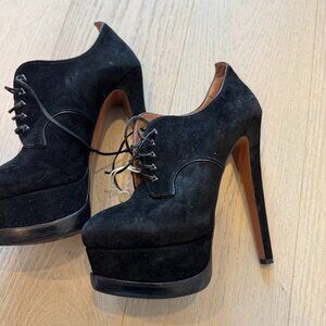 Alaia Lace-up Booties